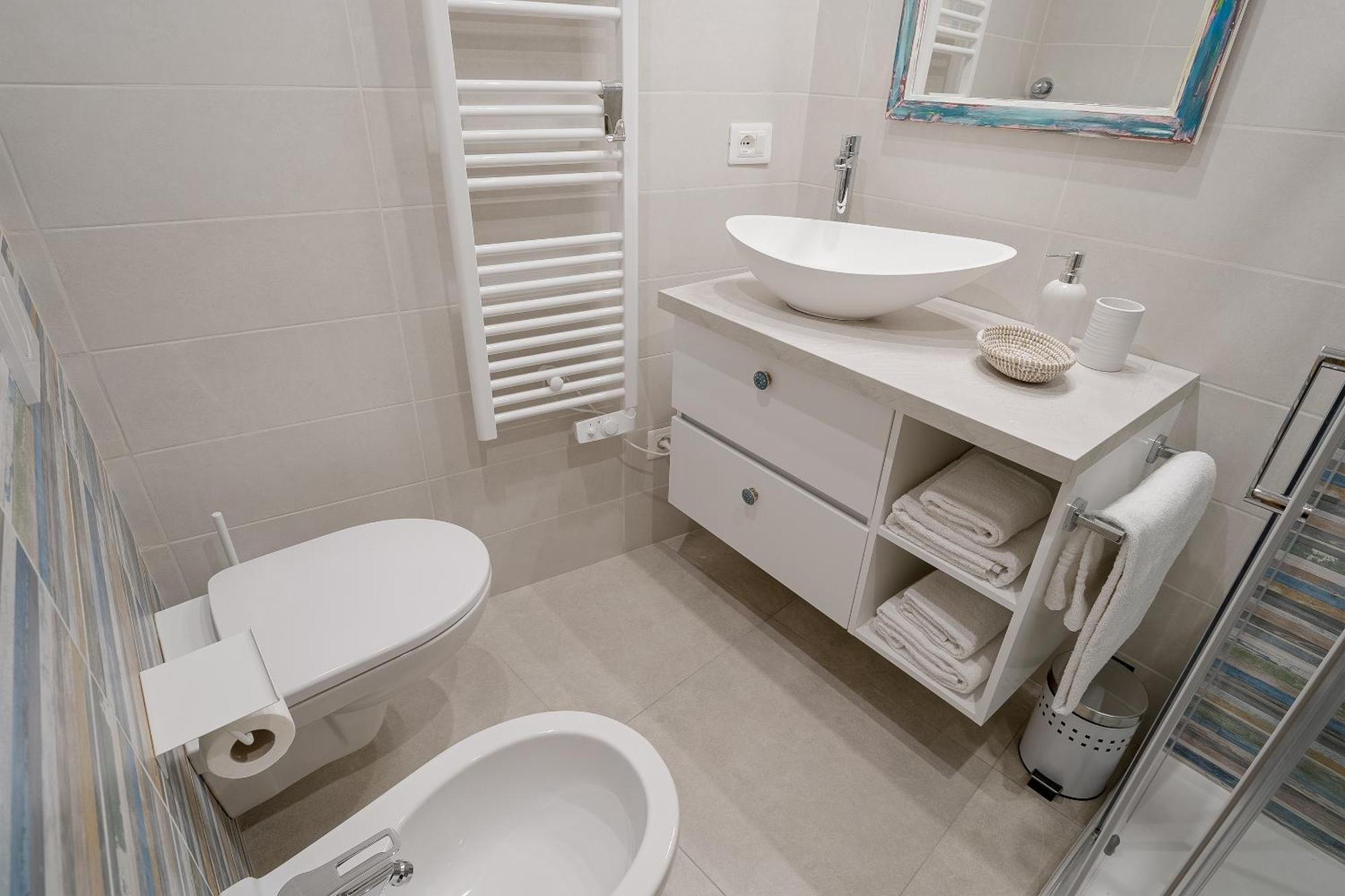 Azurea Home Central & Roomy Flat Sanremo Luaran gambar