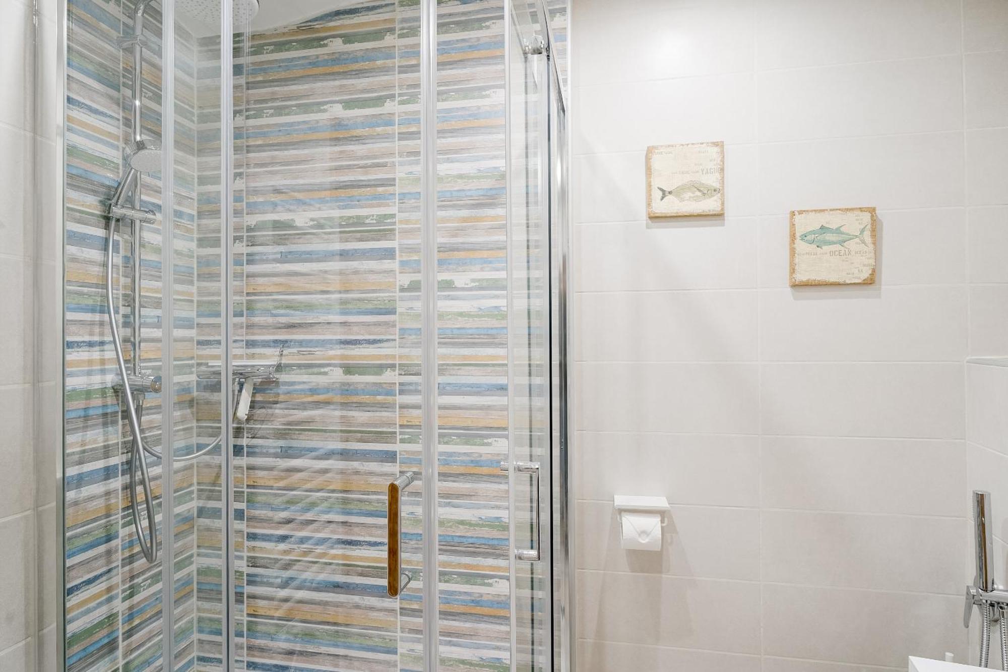 Azurea Home Central & Roomy Flat Sanremo Luaran gambar